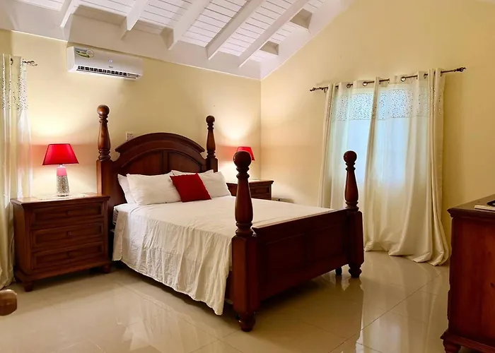 Royal Palm Luxury
