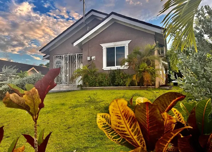 Royal Palm Luxury